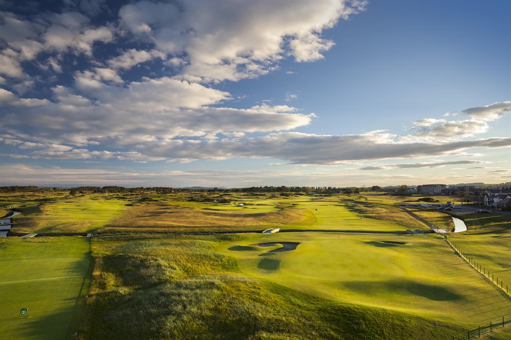 carnoustie golf